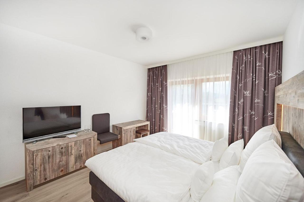 Hotel ZUM STERNENHOF Kössen Buitenkant foto